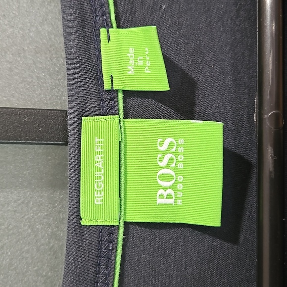 Hugo Boss Tshirt - Picture 3 of 9